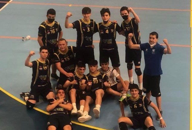 El equipo cadete masculino del ADV Miguelturra se proclama campeón regional.