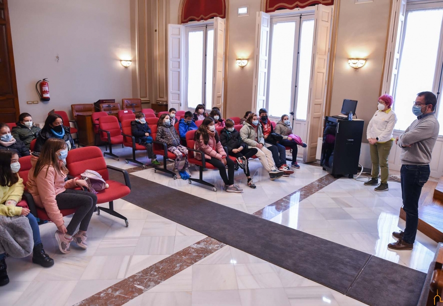 El colegio El Pradillo visita la Diputación Provincial.