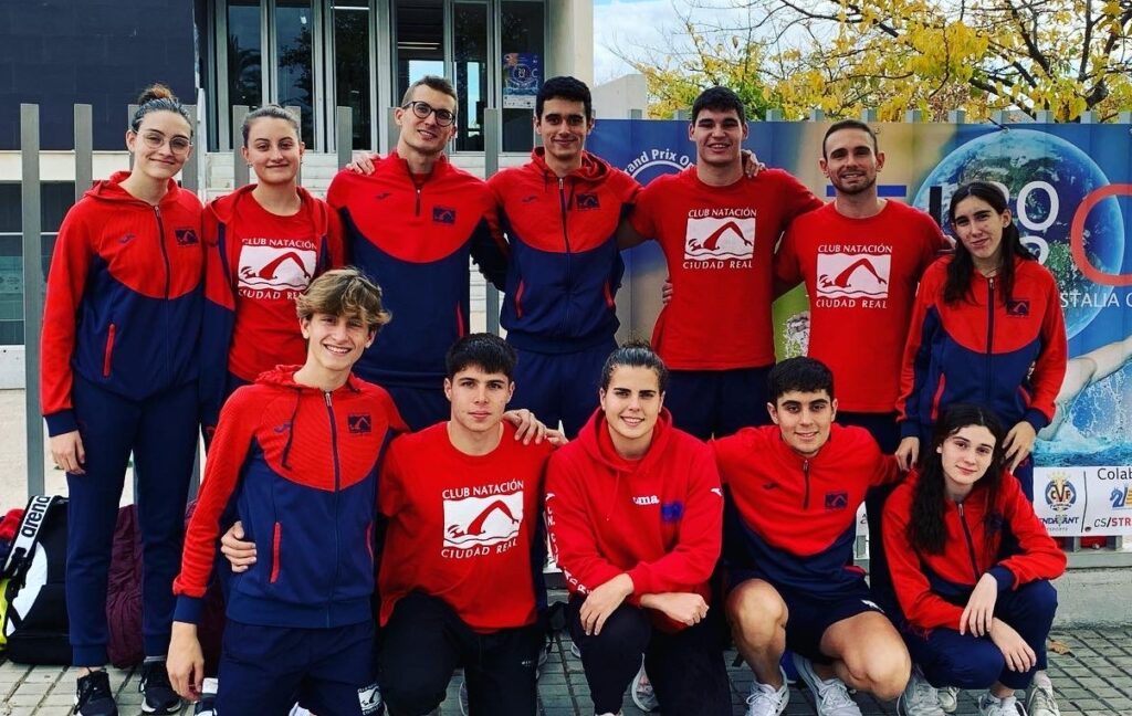 Representantes del Club Natación Ciudad Real en el Torneo Internacional de Castellón.