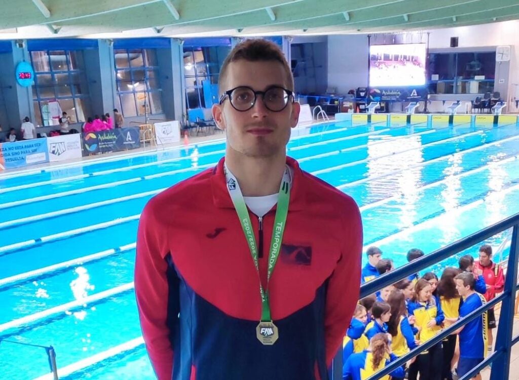 Javier Rivas suma a su palmarés dos nuevas medallas de oro.