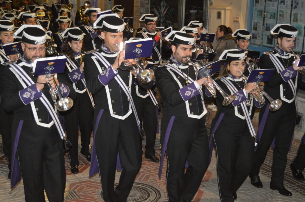 Pasacalles navideño del Cristo de la Piedad (Foto: Diario de Miguelturra).