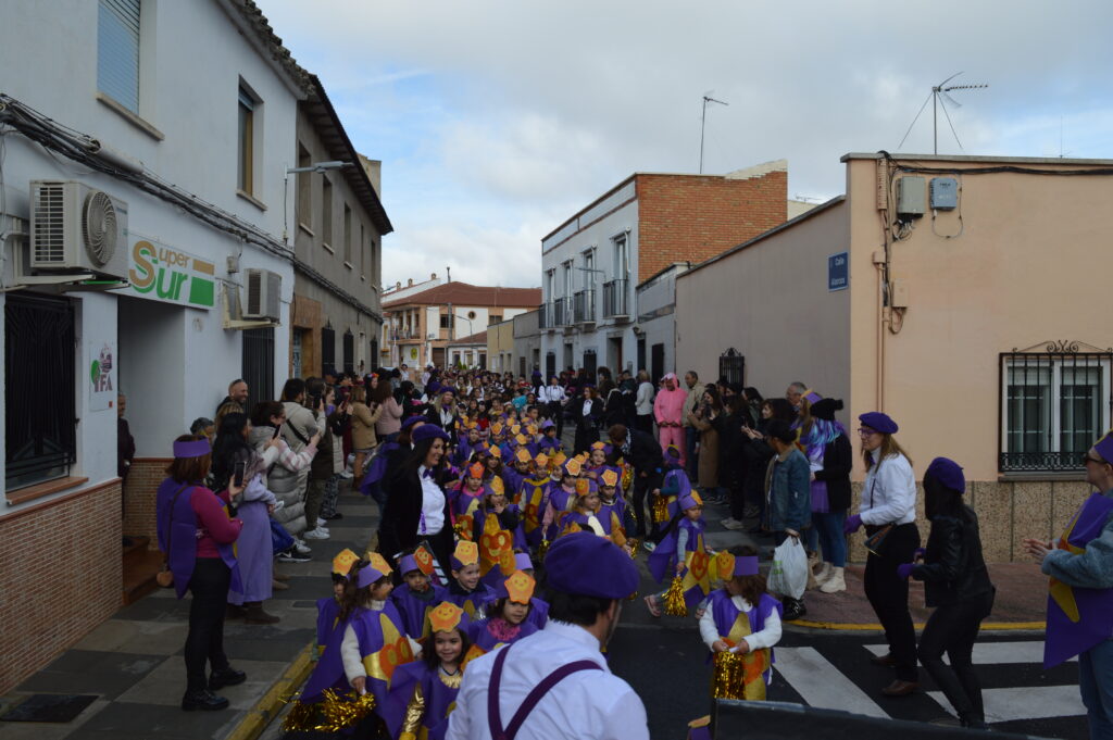 El colegio El Cristo celebra el Carnaval 2024 (Foto: Aurora Herrero/Diario de Miguelturra).