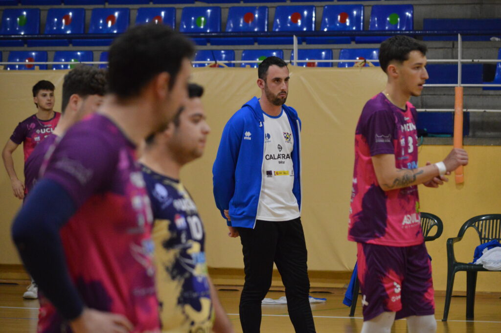 Sergi Domínguez, entrenador del ADV Miguelturra (Foto: Diario de Miguelturra).