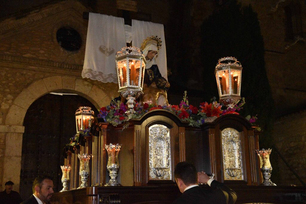 La Virgen de las Angustias y el Cristo del Amor | Viernes Santo 2024.