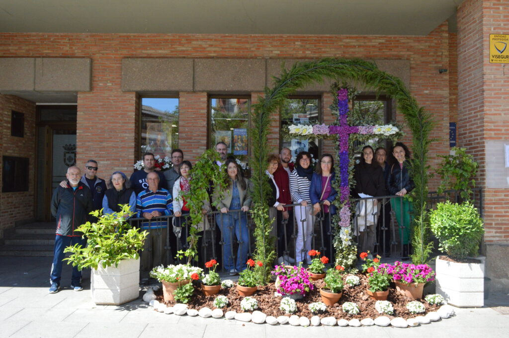 Un total de 11 Cruces de Mayo participan en esta festividad (Foto: Diario de Miguelturra).
