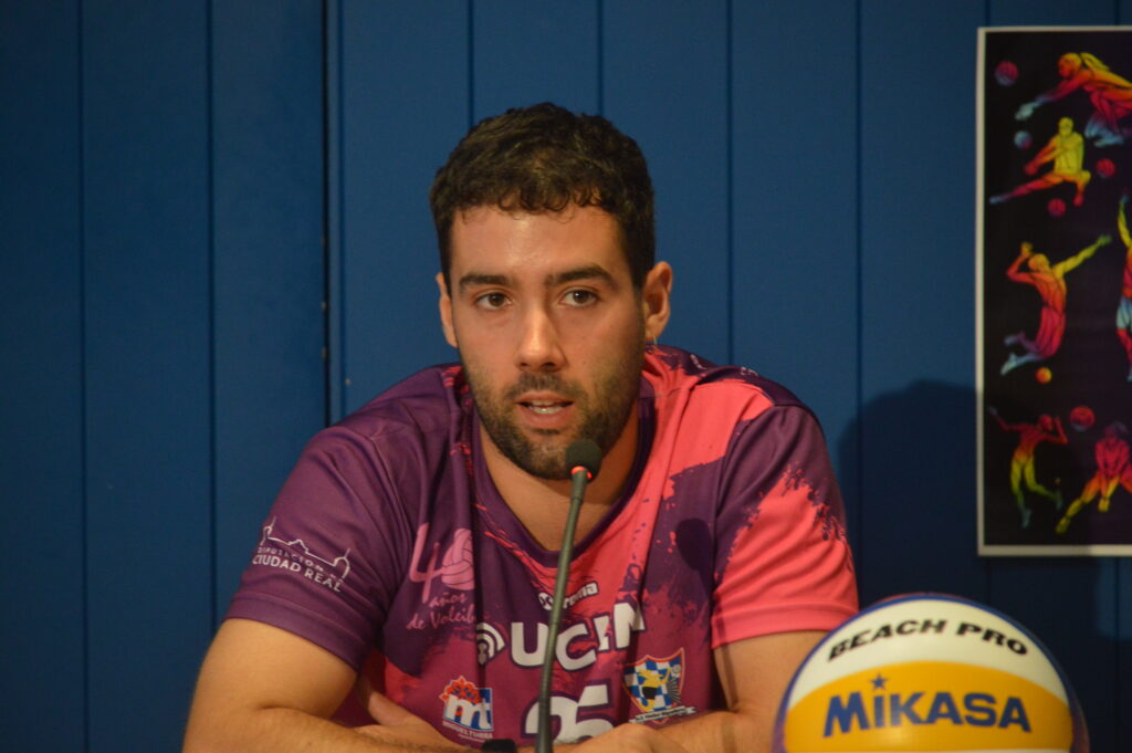 Saúl Villa, miembro de la organización de los torneos del ADV Miguelturra (Foto: Diario de Miguelturra).