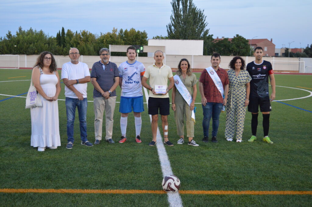 Homenaje a Fernando Molina (Foto: Diario de Miguelturra).