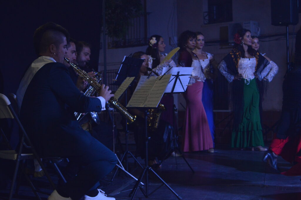 La música tampoco ha faltado de la mano de Francisco Manuel Peco y sus compañeros de la Banda Sinfónica (Foto: Diario de Miguelturra).