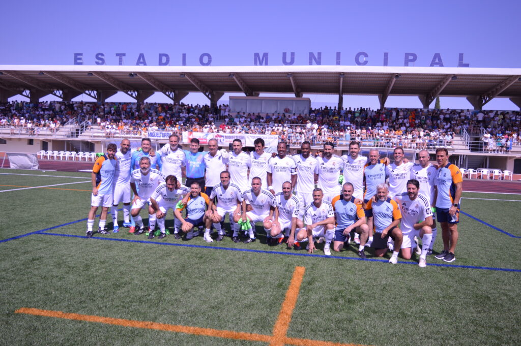 Veteranos del Real Madrid frente al Miguelturreño (Foto: Fran Sánchez/Diario de Miguelturra).