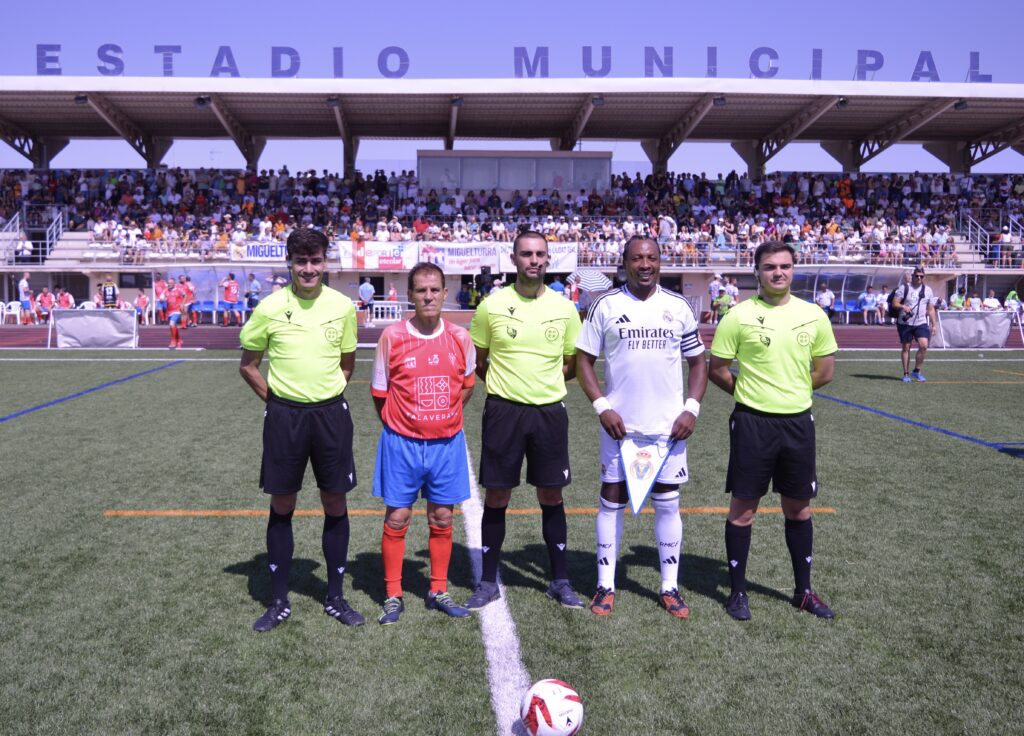 El mítico Vivi fue el capitán churriego mientras que Congo fue el merengue (Foto: Fran Sánchez/Diario de Miguelturra).