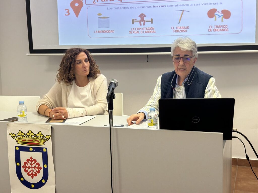 Caridad Sánchez (i) y Antonia Pérez | Diario de Miguelturra