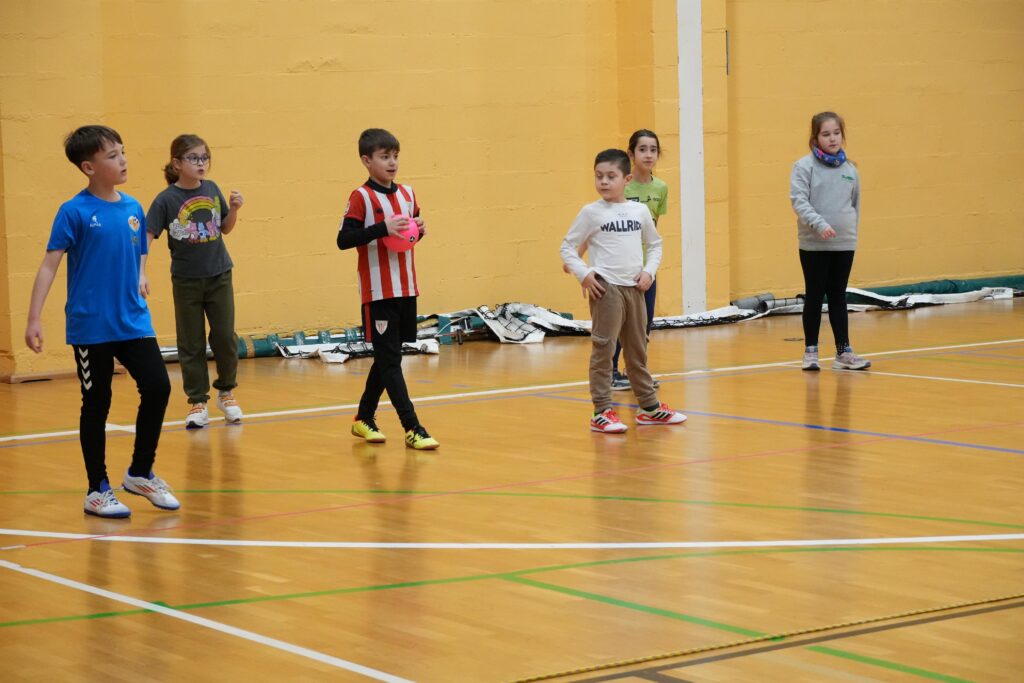 Los más pequeños se unieron en las categorías prebenjamín y benjamín | Diario de Miguelturra