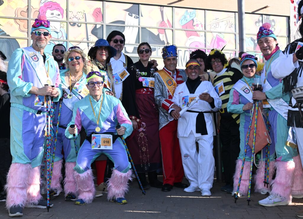 La Carrera de Máscaras convoca a centenares de personas