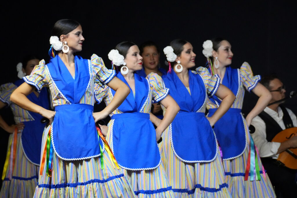 Grupo de Danzas San Rafael-Alcaria (Córdoba) | Diario de Miguelturra