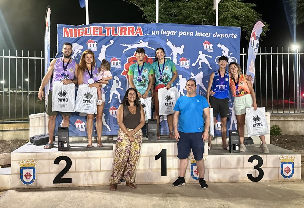 Podio categoría Mixto Pro | Diario de Miguelturra