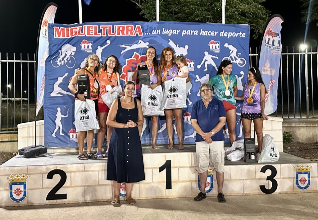 Podio categoría Femenino Pro | Diario de Miguelturra