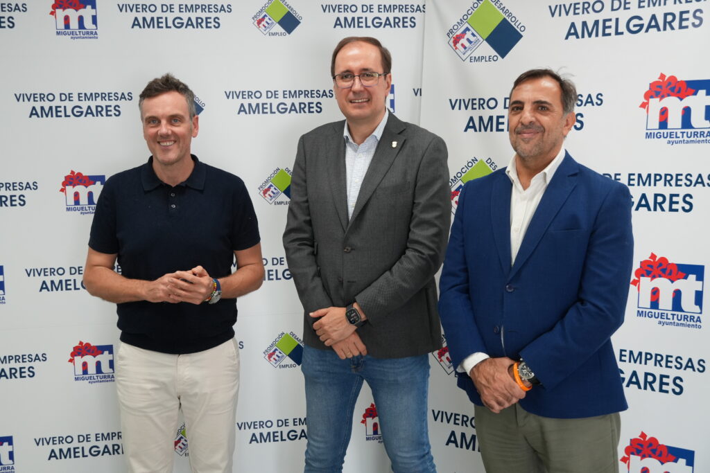 Luis Ramón Mohíno (c), Miguel Ángel García (d) y Miguel Ángel Cuartero (i) | Diario de Miguelturra